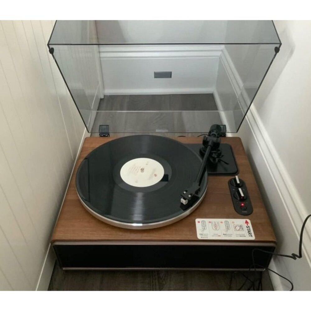 New High Fidelity Belt Drive Turntable with Built-in Speakers, Vinyl Record Play